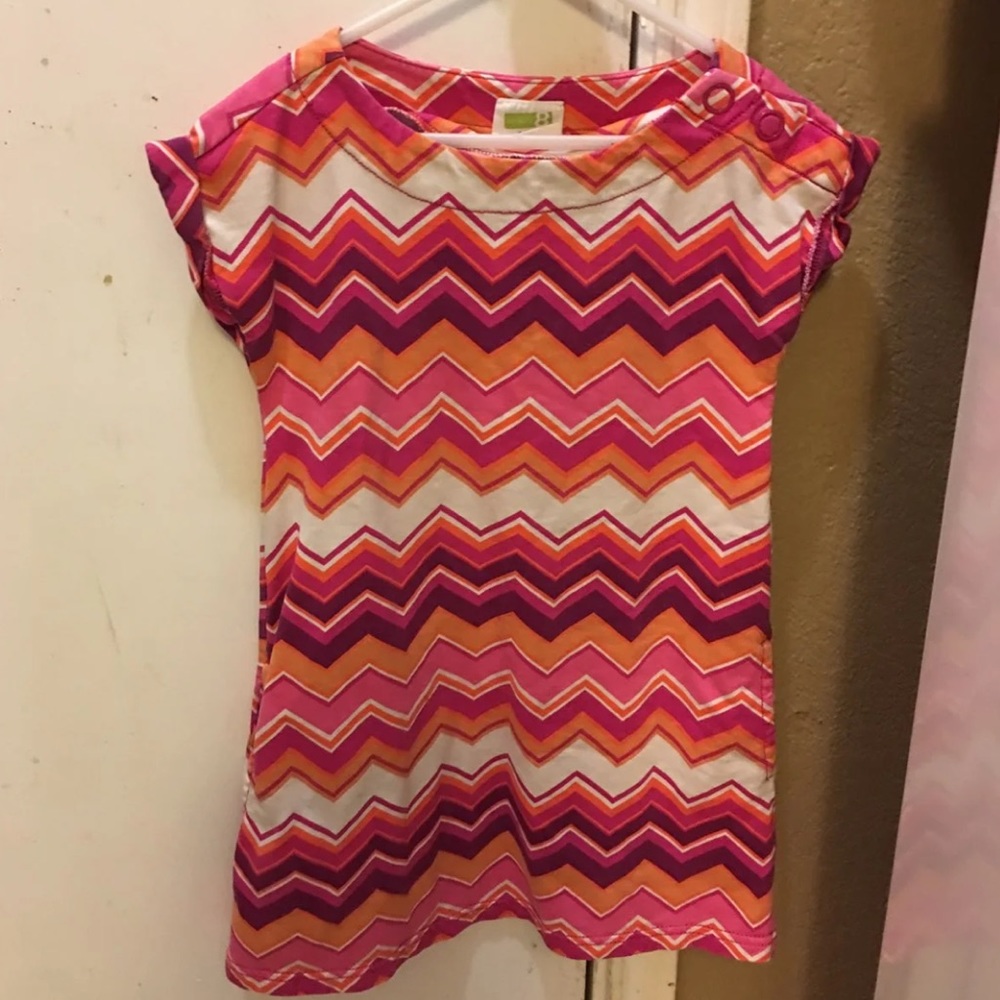 Crazy 8 size small (5/6) multi color chevron dress